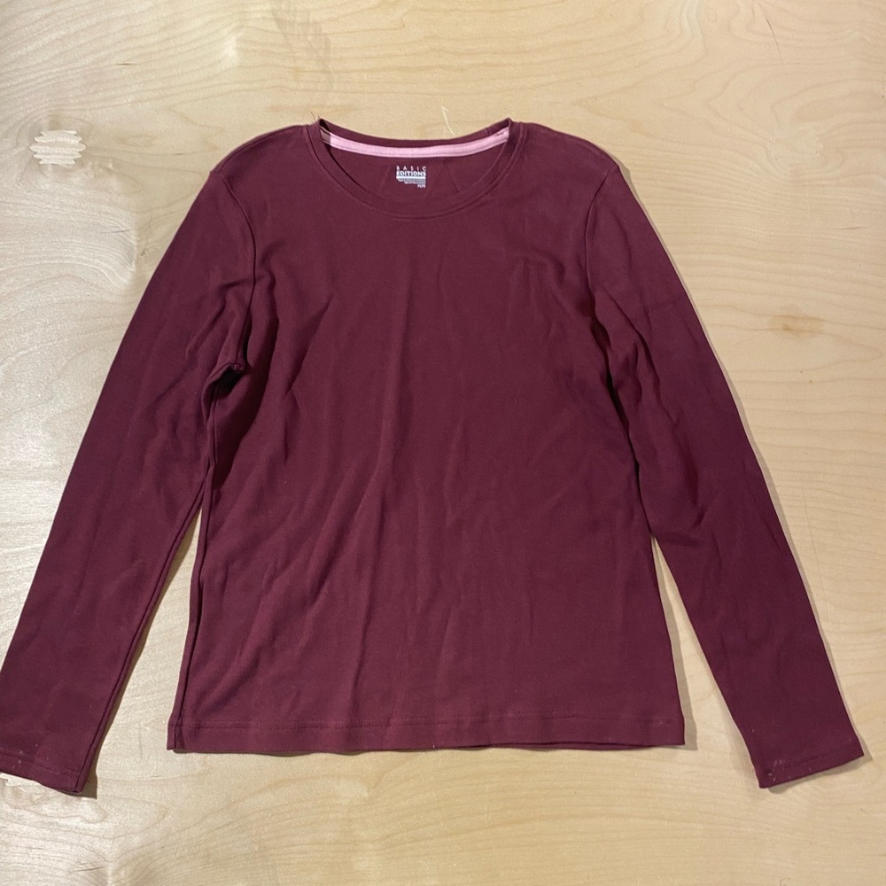 Basic Editions Maroon Crew Neck Shirt Medium (QL)